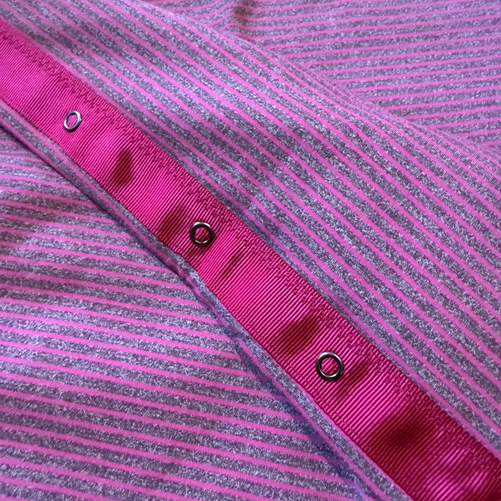 LULULEMON Pink & Gray wrap